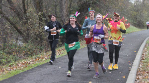 A group of runners dressed up for the Southern Oregon Turkey Trot